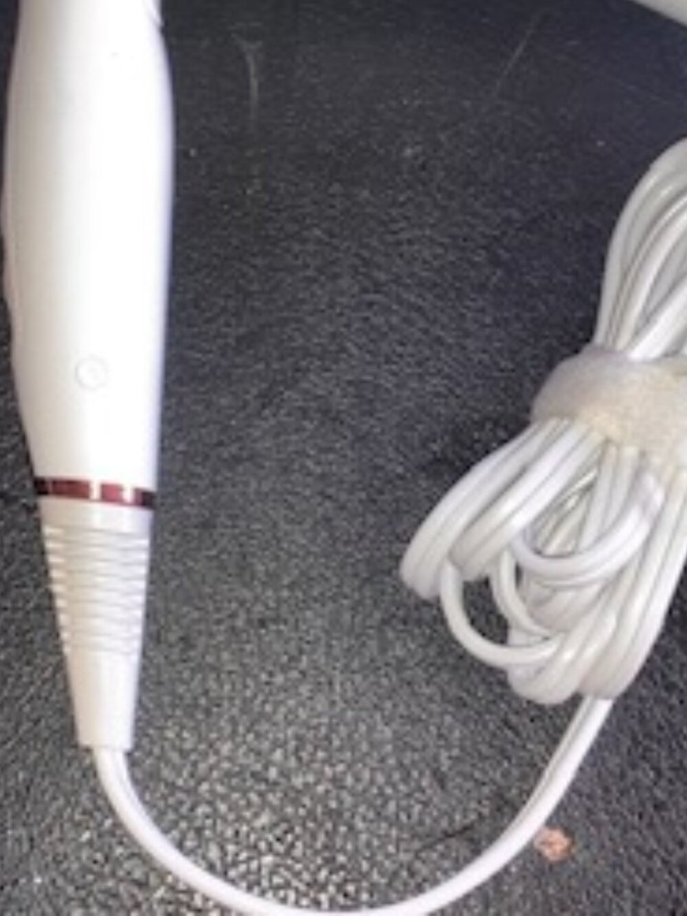 T3 Cura Professional Digital Ionic Hair Dryer BARELY USED!! - Picture 7 of 10